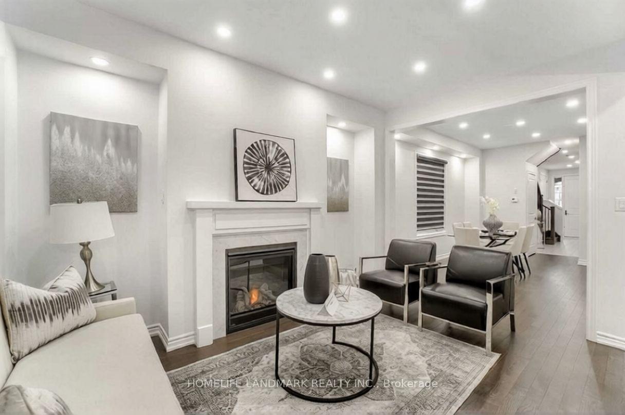 Photo 2 of 14 Coho Drive, Whitby, Lynde Creek — HOMEH