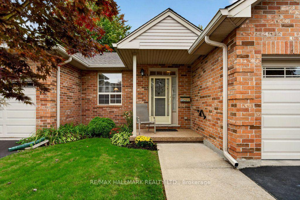 Photo 3 of Unit 17, 99 Linwell Road, St. Catharines, Lakeport — HOMEH