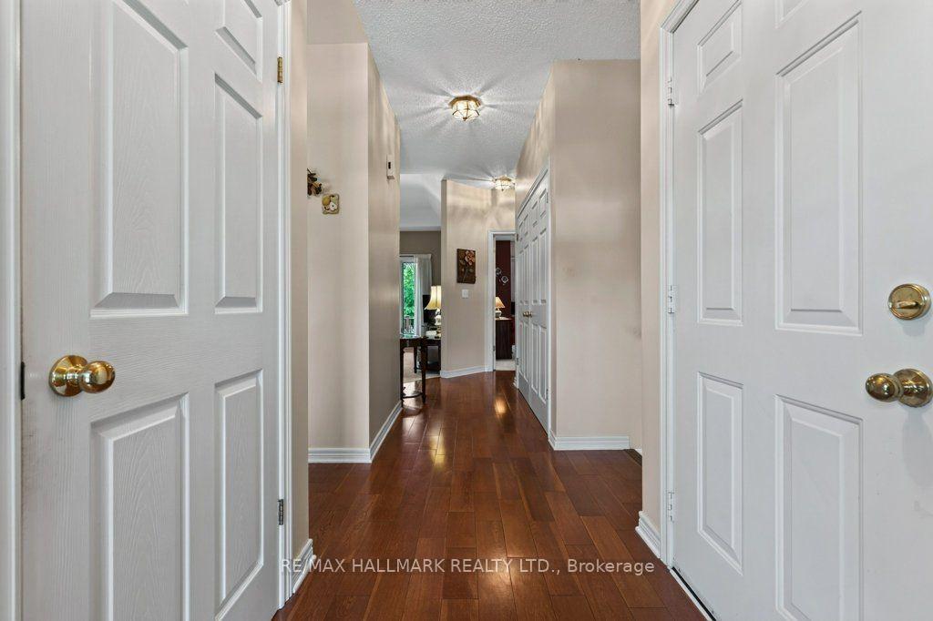 Photo 5 of Unit 17, 99 Linwell Road, St. Catharines, Lakeport — HOMEH