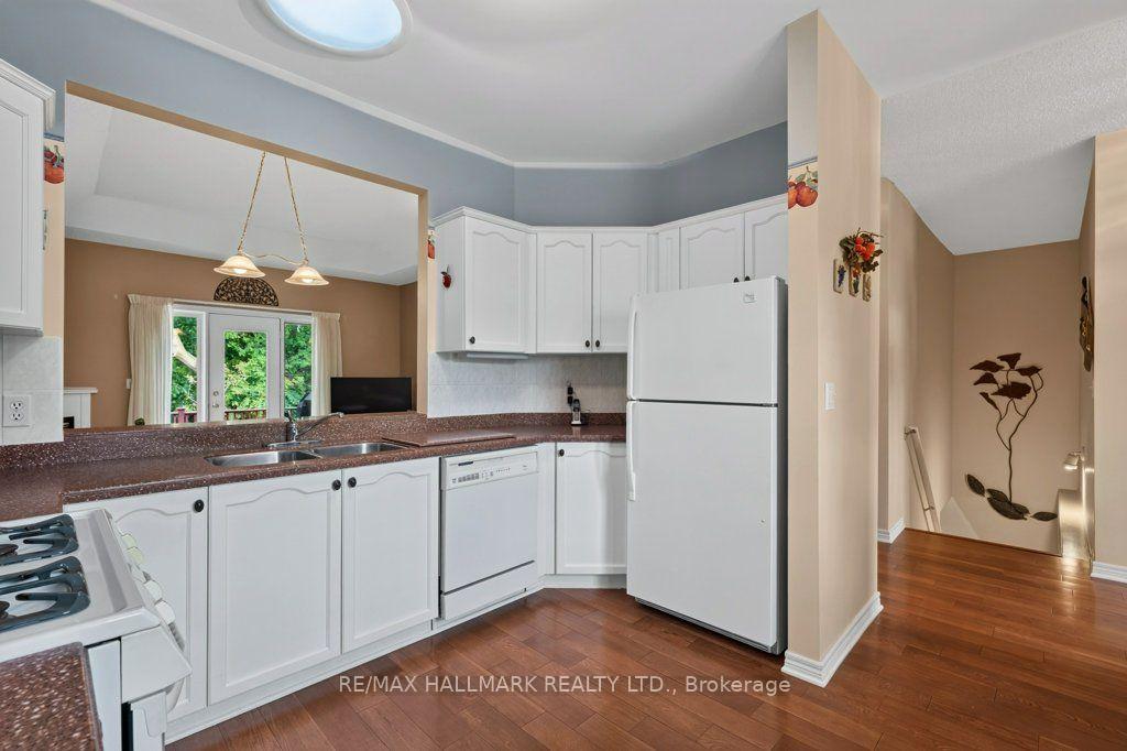 Photo 8 of Unit 17, 99 Linwell Road, St. Catharines, Lakeport — HOMEH