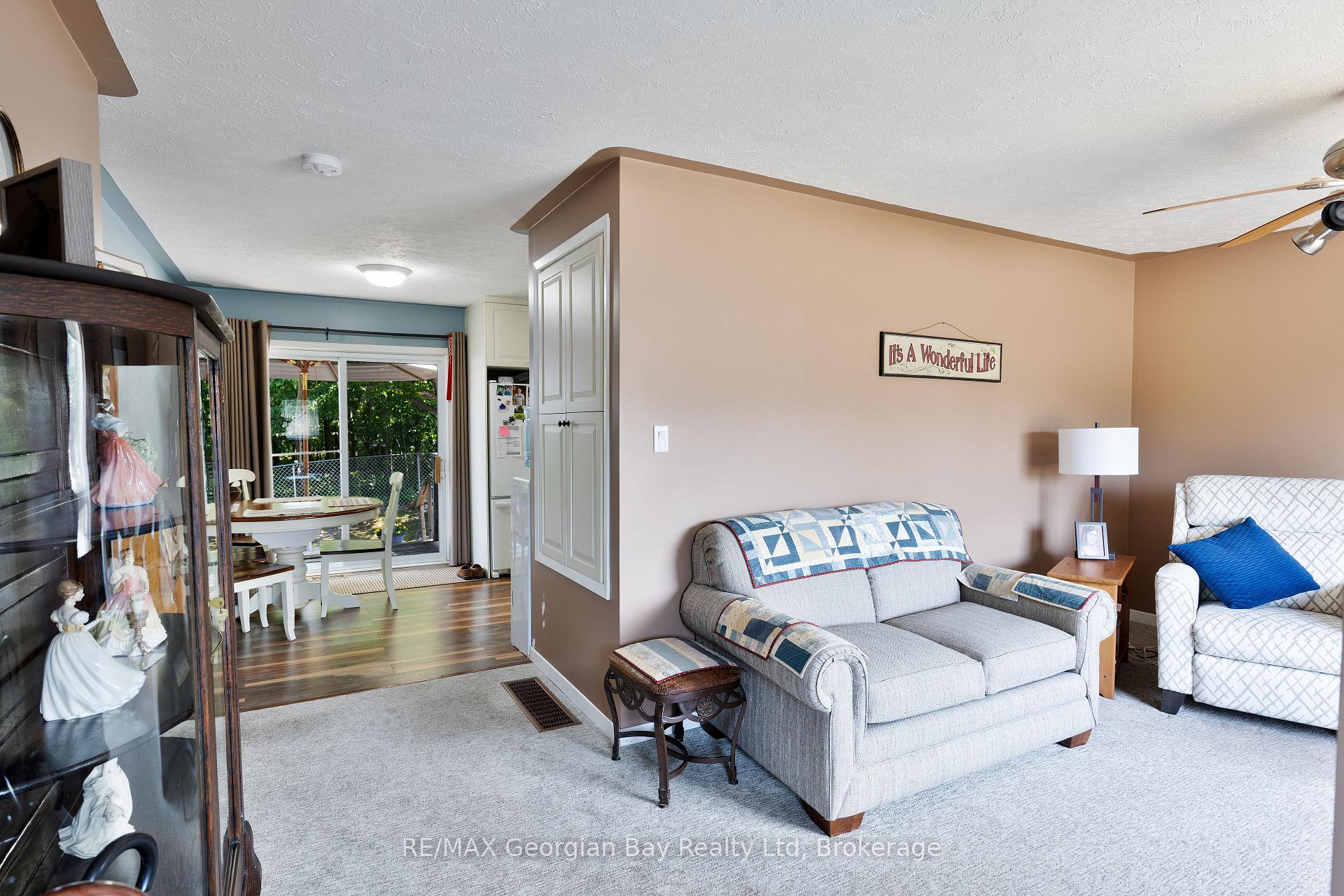Photo 4 of 5 Easton Avenue, Tay, Port McNicoll — HOMEH