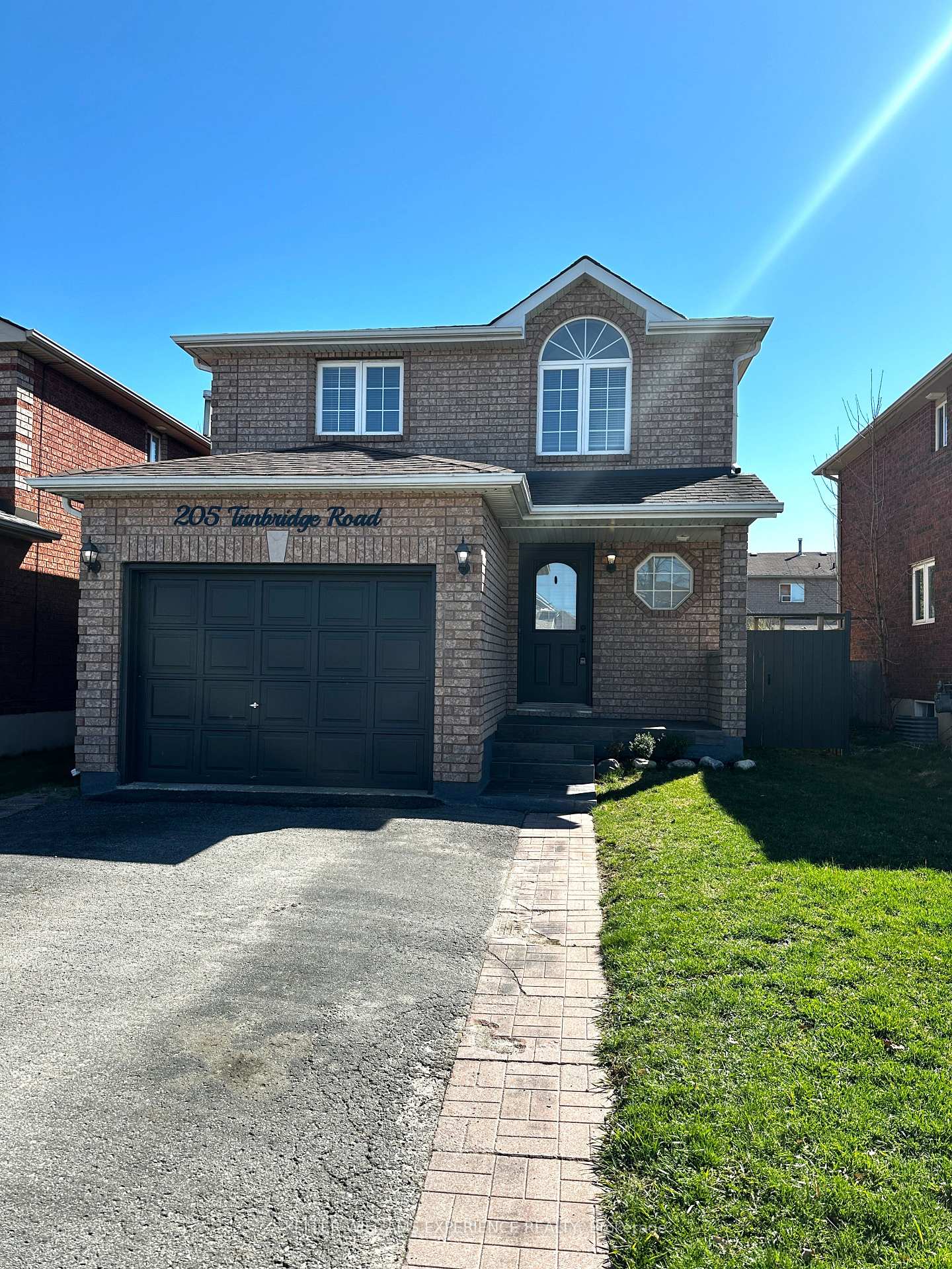 Photo 1 of 205 Tunbridge Road, Barrie, Georgian Drive — HOMEH