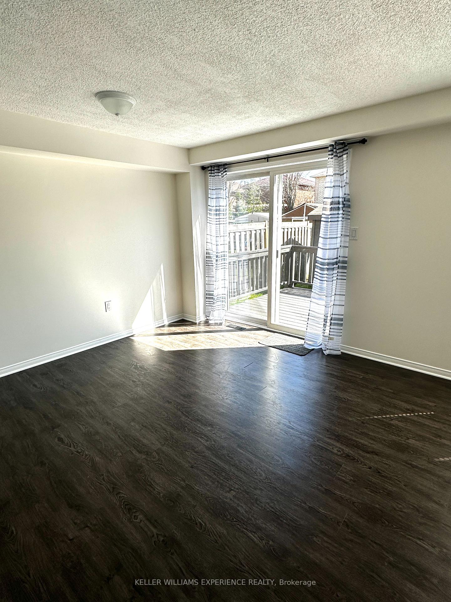 Photo 9 of 205 Tunbridge Road, Barrie, Georgian Drive — HOMEH