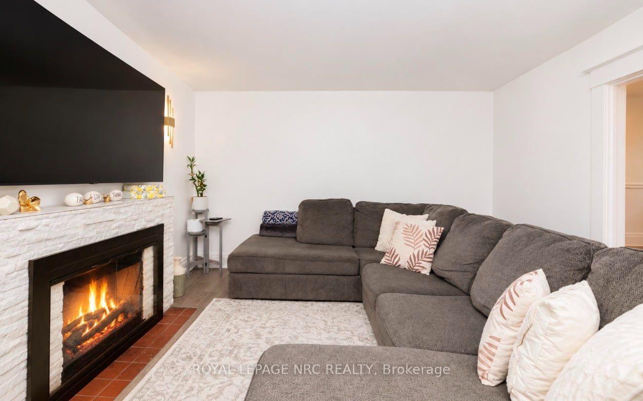 Photo 9 of 243 Geneva Street, St. Catharines, Downtown — HOMEH