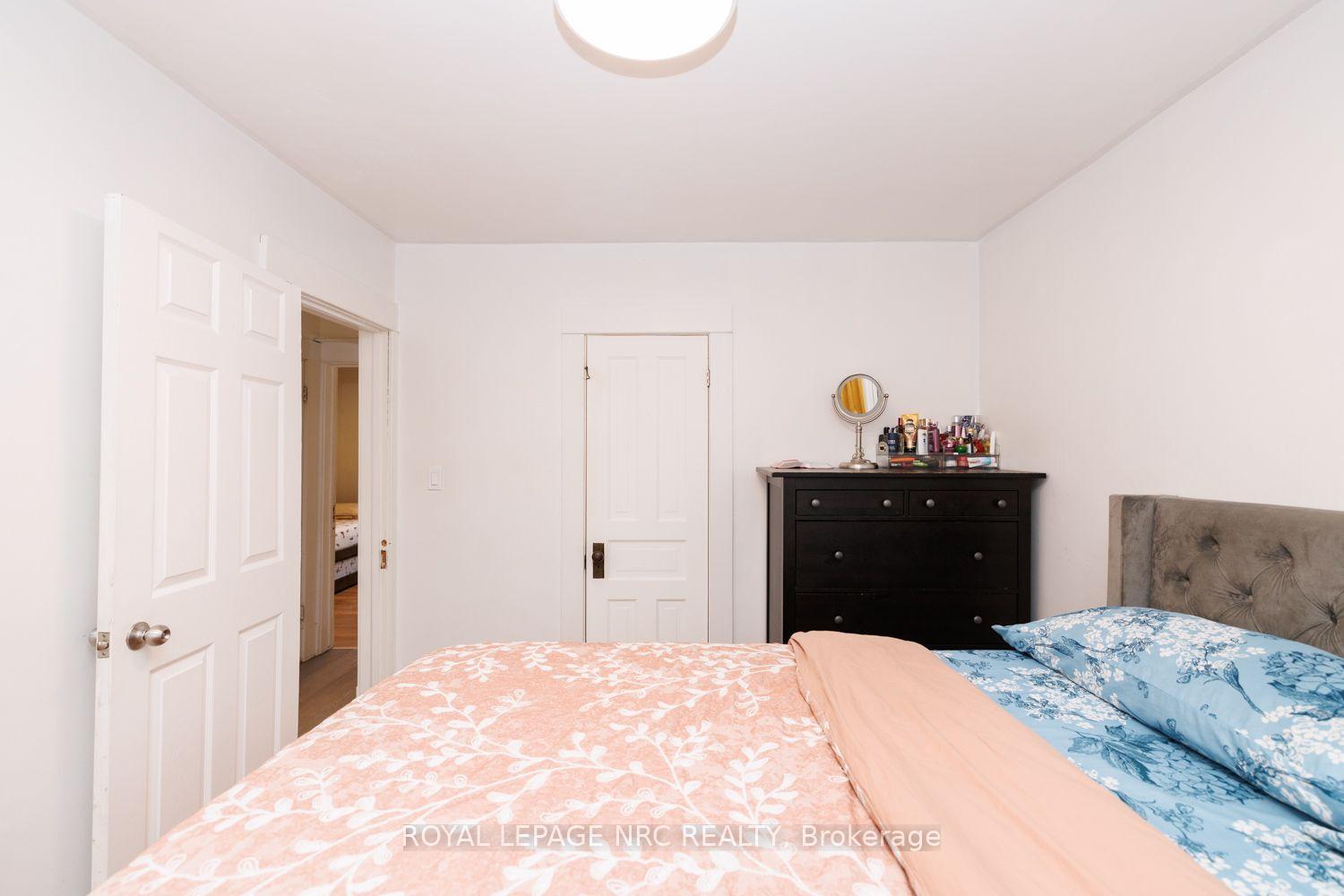 Photo 17 of 243 Geneva Street, St. Catharines, Downtown — HOMEH