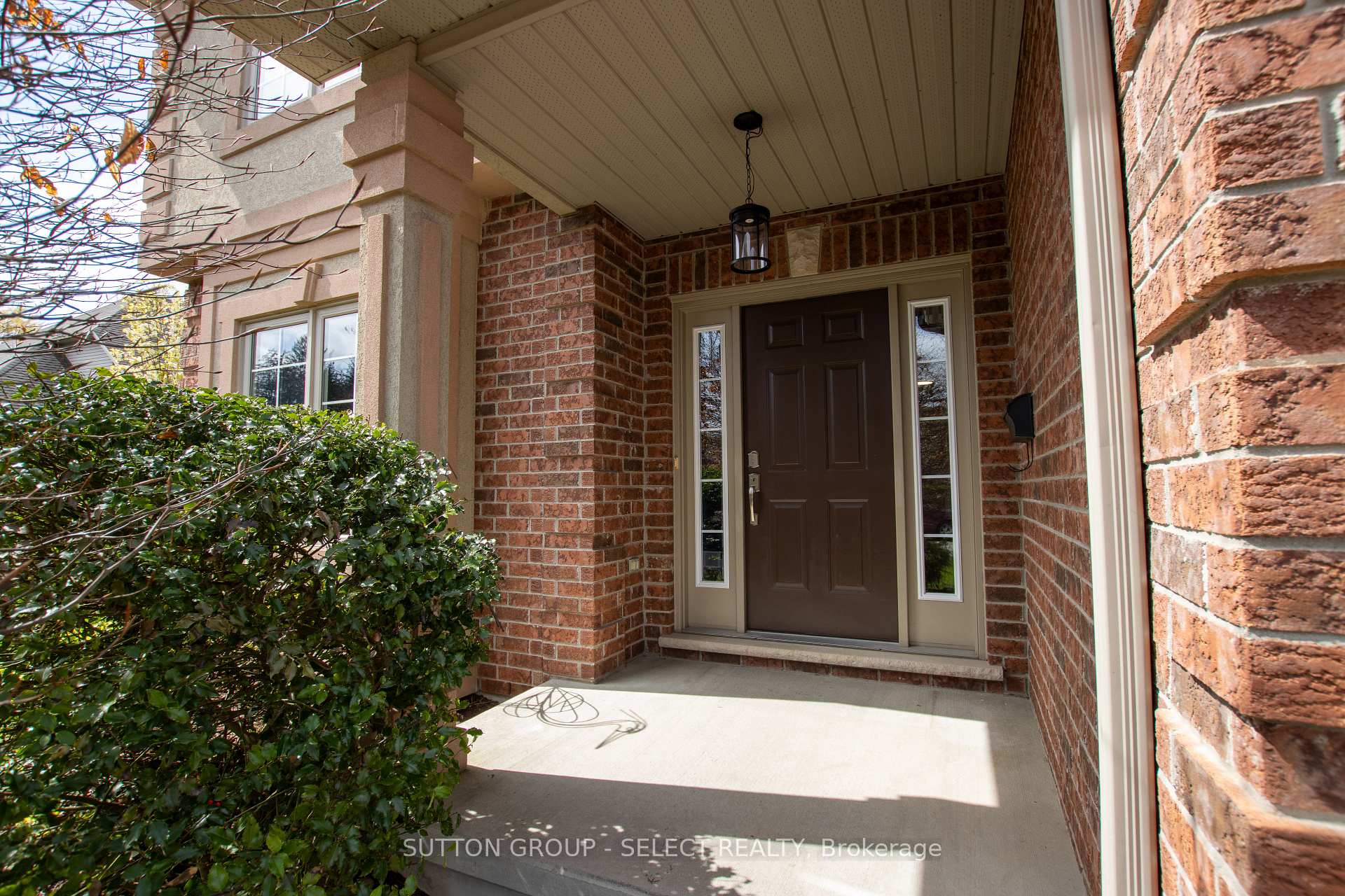 Photo 3 of 4125 Masterson Circle, London, South V — HOMEH