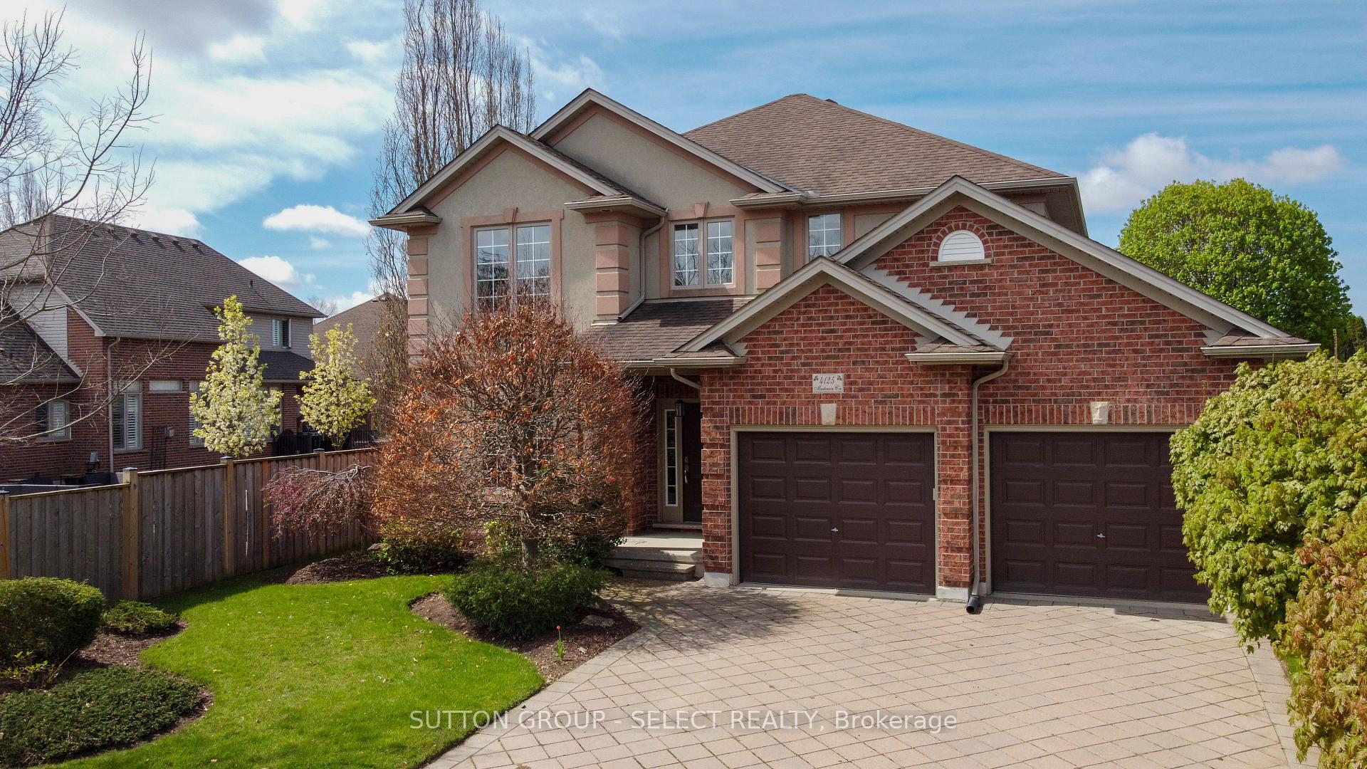 Photo 4 of 4125 Masterson Circle, London, South V — HOMEH