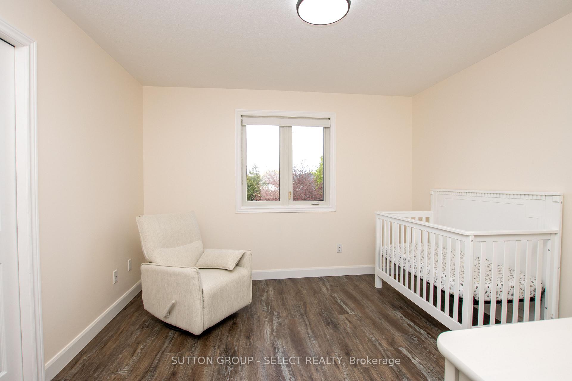 Photo 27 of 4125 Masterson Circle, London, South V — HOMEH