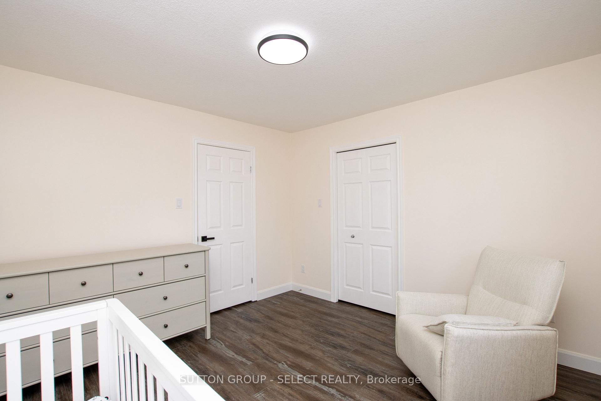 Photo 28 of 4125 Masterson Circle, London, South V — HOMEH