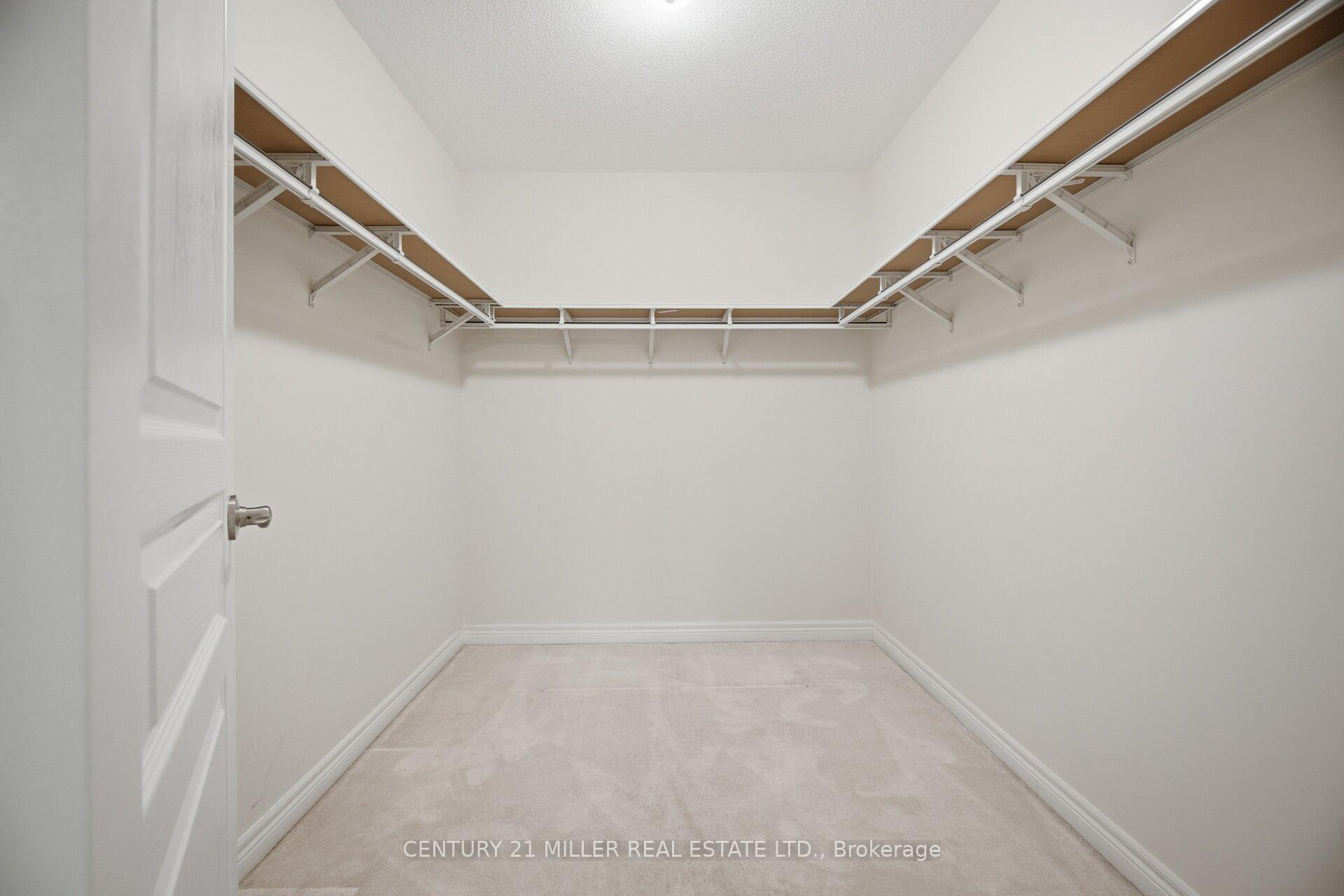 Photo 31 of 2455 Village Common, Oakville, Bronte Creek — HOMEH