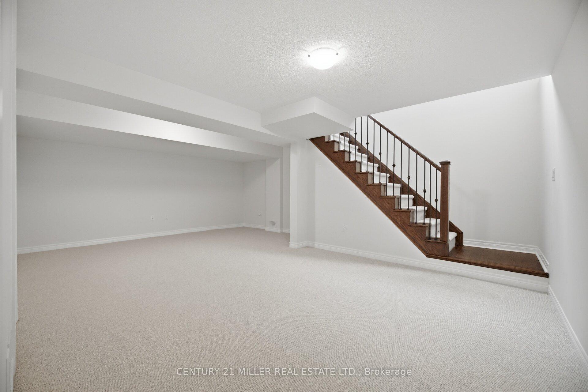 Photo 38 of 2455 Village Common, Oakville, Bronte Creek — HOMEH