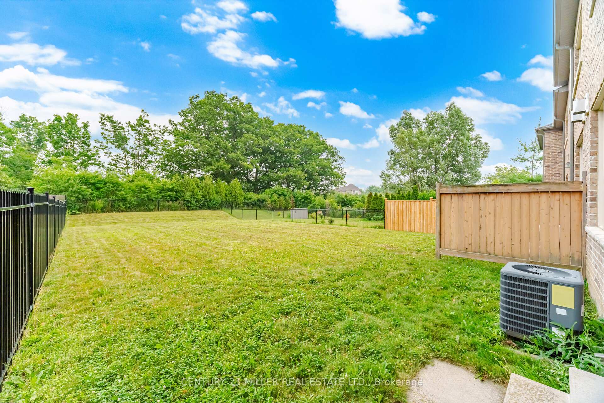 Photo 44 of 2455 Village Common, Oakville, Bronte Creek — HOMEH