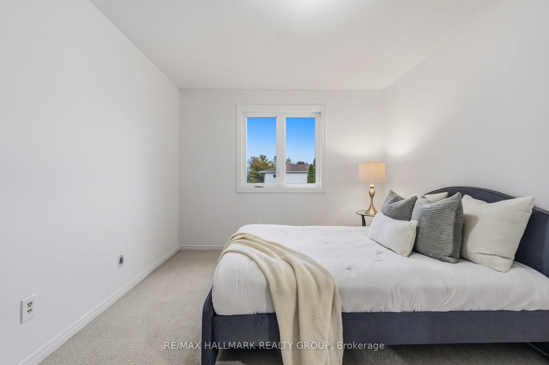 Photo 25 of 6 Maravista Drive, Ottawa, Barrhaven - Cedargrove/Fraserdale — HOMEH