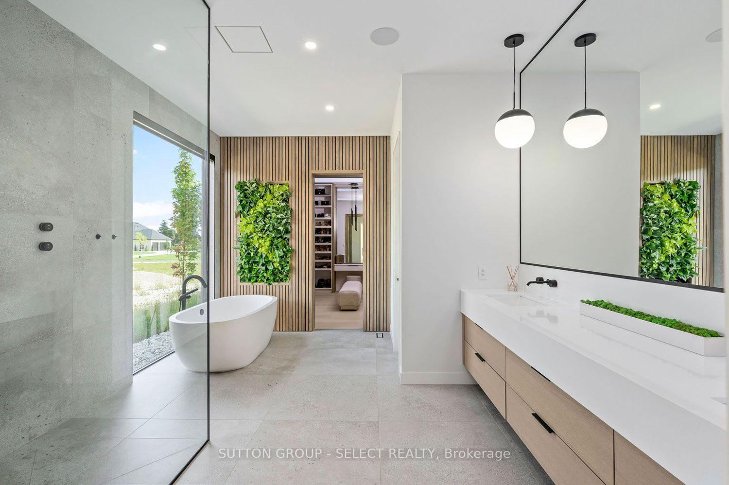 Photo 5 of 263 Silver Maple Circle, Thames Centre, Rural Thames Centre — HOMEH