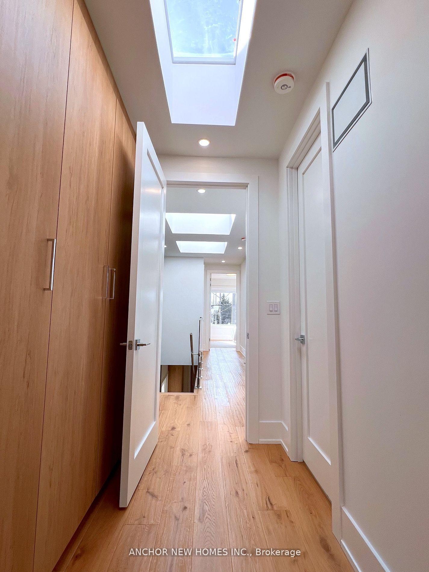 Photo 30 of 257 Chisholm Avenue, Toronto, Woodbine-Lumsden — HOMEH