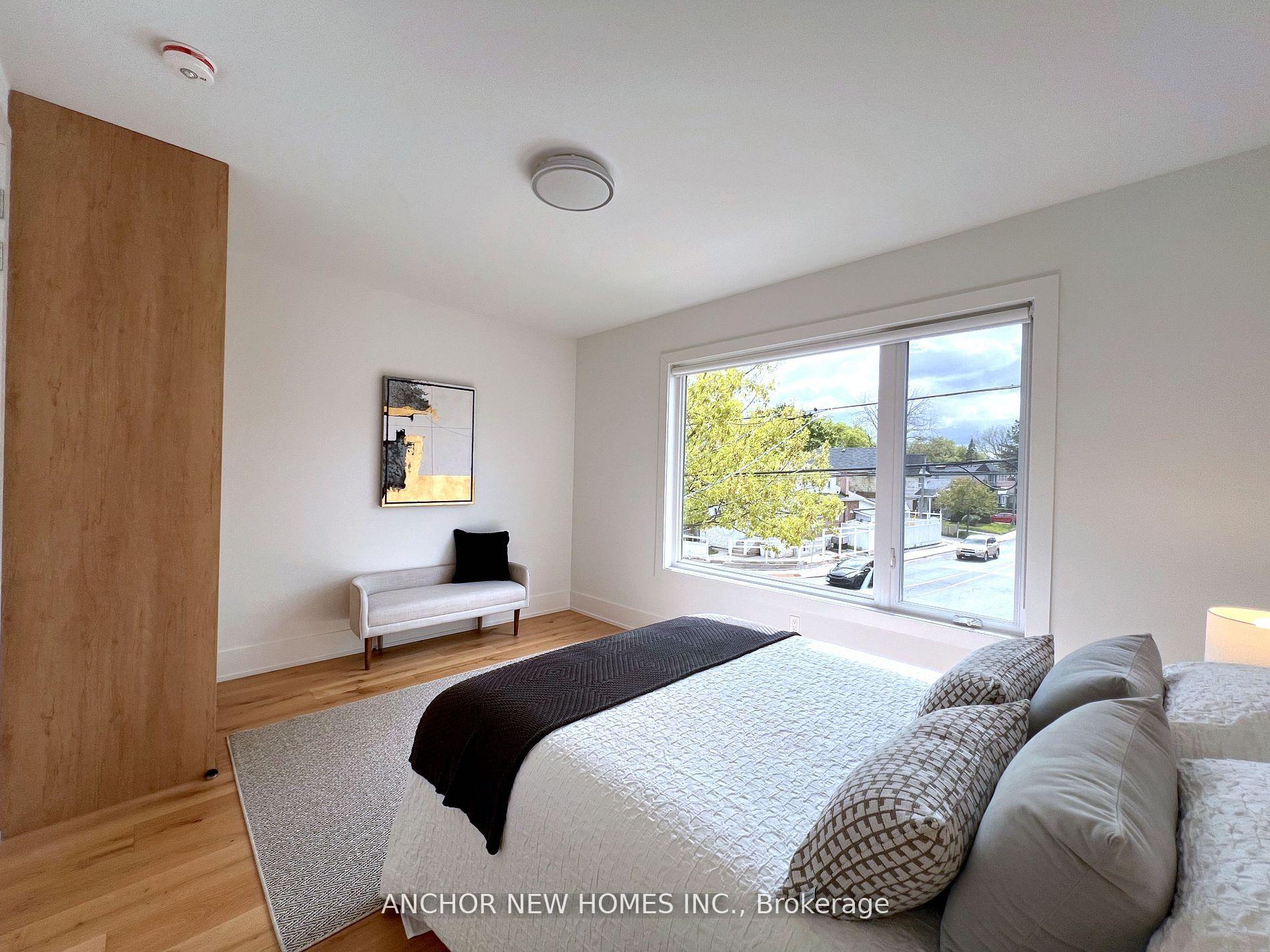Photo 34 of 257 Chisholm Avenue, Toronto, Woodbine-Lumsden — HOMEH