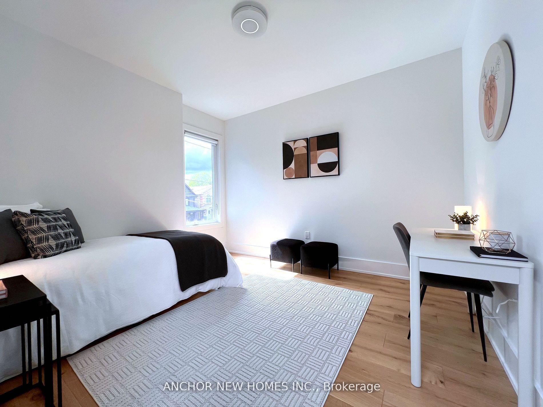 Photo 36 of 257 Chisholm Avenue, Toronto, Woodbine-Lumsden — HOMEH