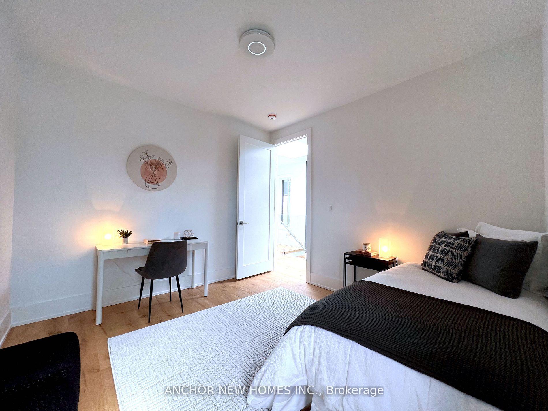 Photo 38 of 257 Chisholm Avenue, Toronto, Woodbine-Lumsden — HOMEH
