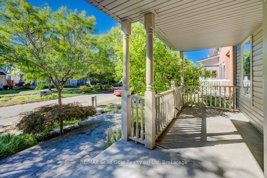 Photo 6 of 620 New Bedford Drive, Waterloo, Eastbridge — HOMEH