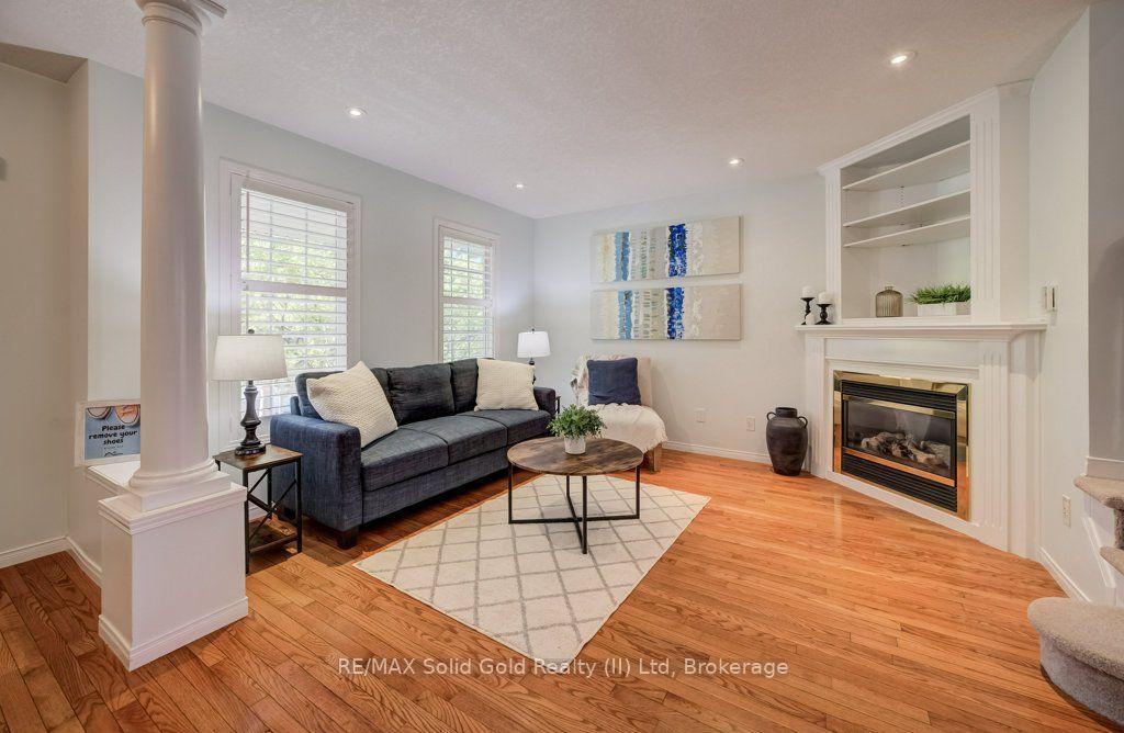 Photo 8 of 620 New Bedford Drive, Waterloo, Eastbridge — HOMEH