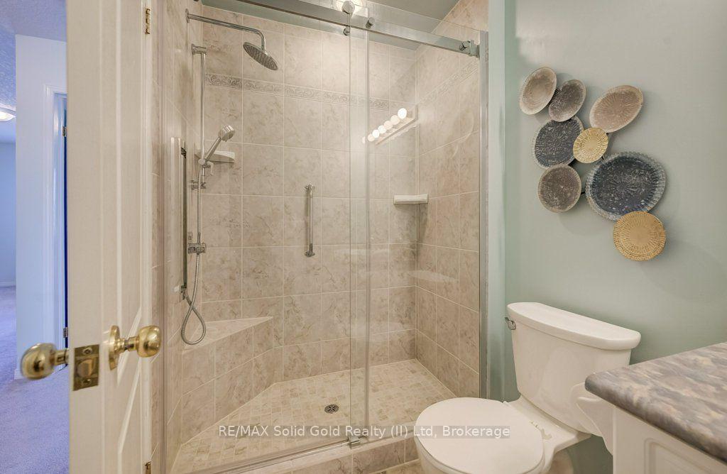 Photo 29 of 620 New Bedford Drive, Waterloo, Eastbridge — HOMEH