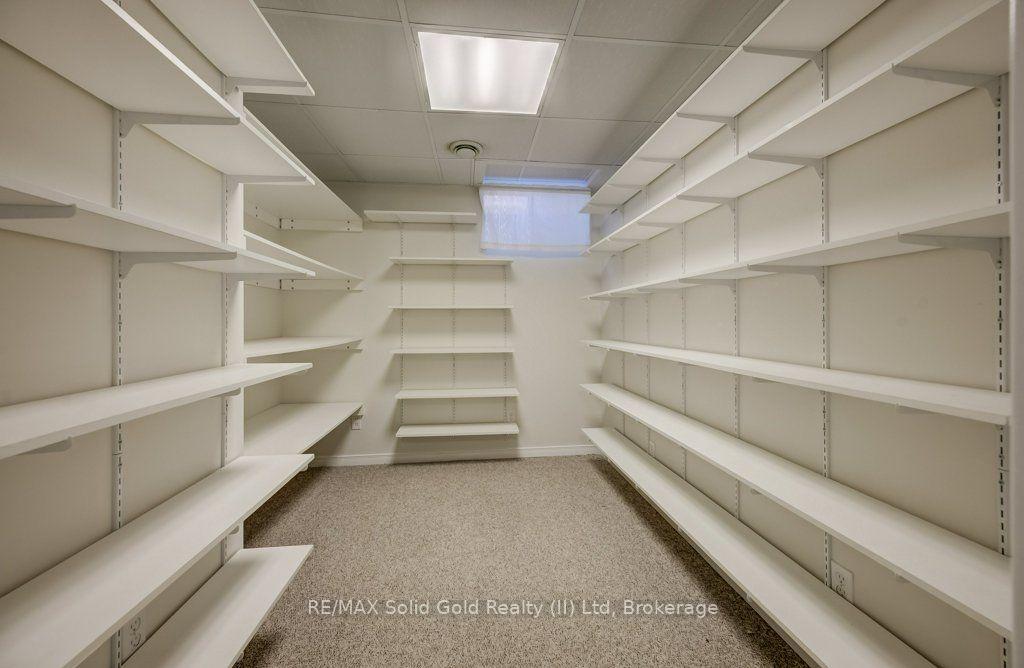 Photo 35 of 620 New Bedford Drive, Waterloo, Eastbridge — HOMEH