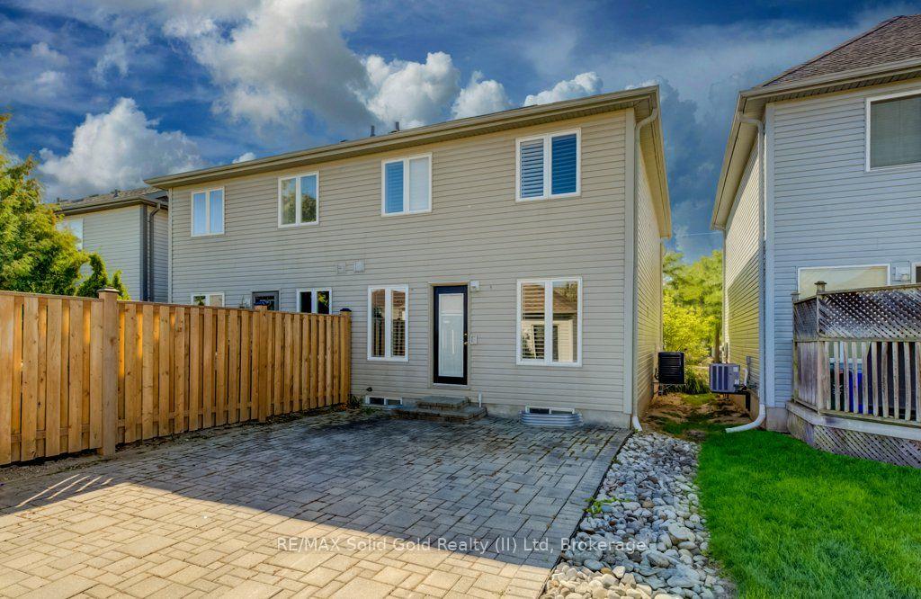 Photo 39 of 620 New Bedford Drive, Waterloo, Eastbridge — HOMEH