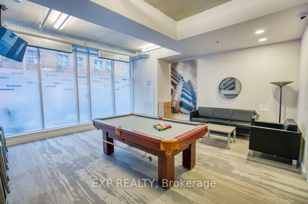 Photo 3 of Unit 301, 383 Cumberland Street, Ottawa, Lower Town/Byward Market — HOMEH