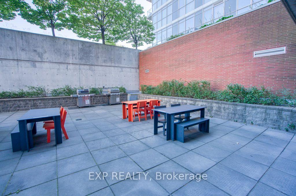 Photo 9 of Unit 301, 383 Cumberland Street, Ottawa, Lower Town/Byward Market — HOMEH