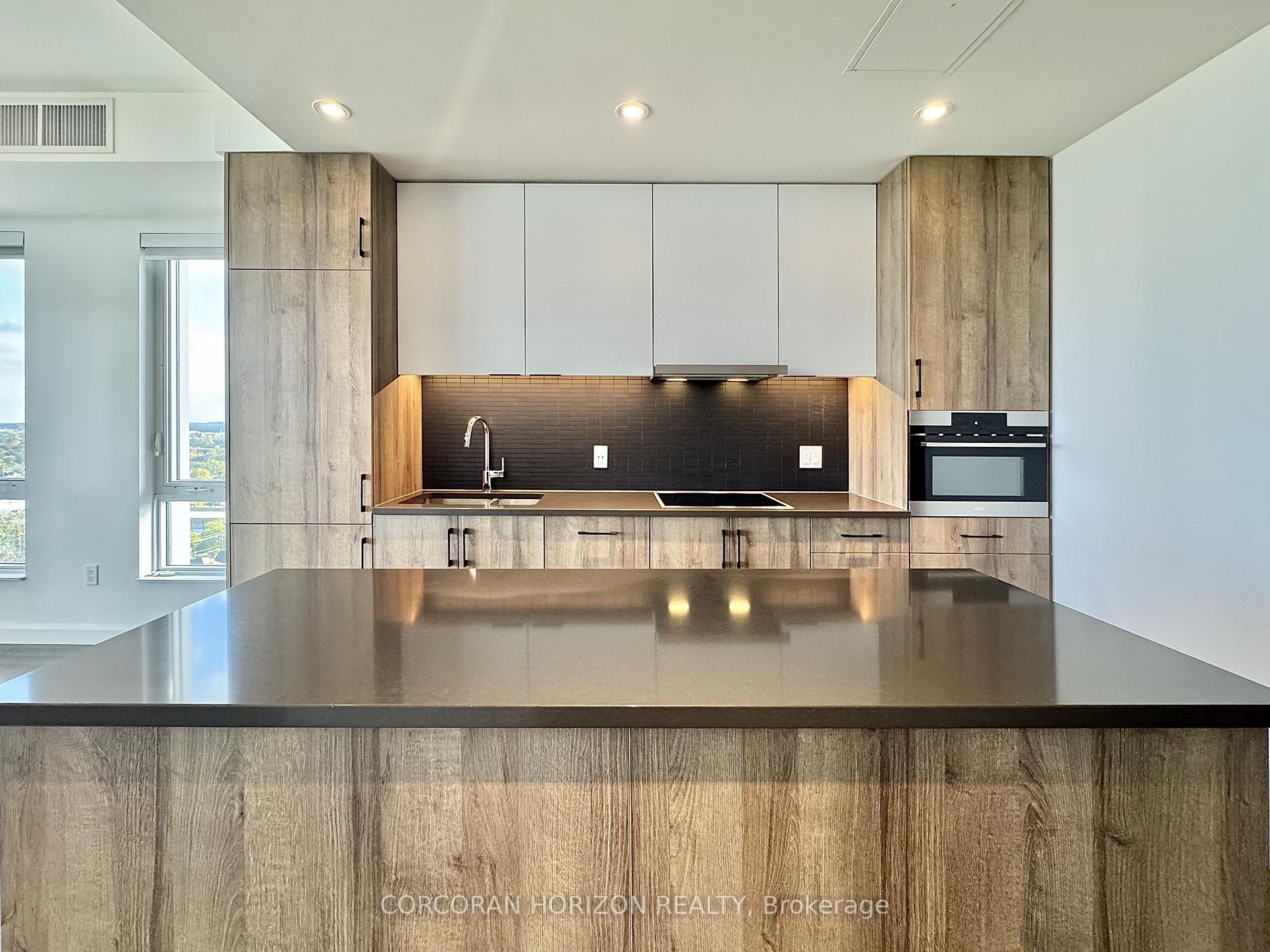 Photo 6 of Unit 1412, 741 King Street W, Kitchener, KW Hospital — HOMEH