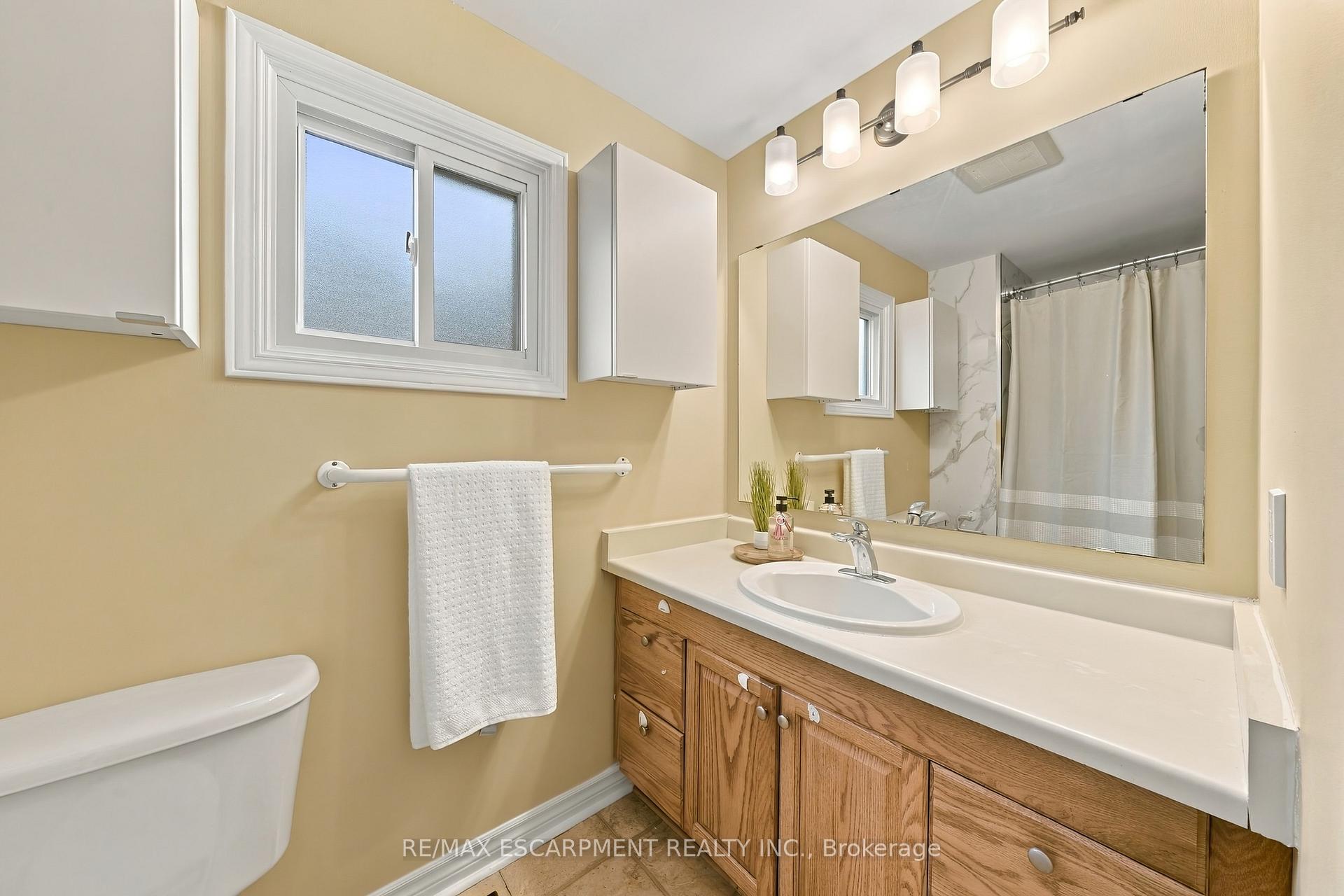 Photo 26 of 3453 Hannibal Road, Burlington, Palmer — HOMEH