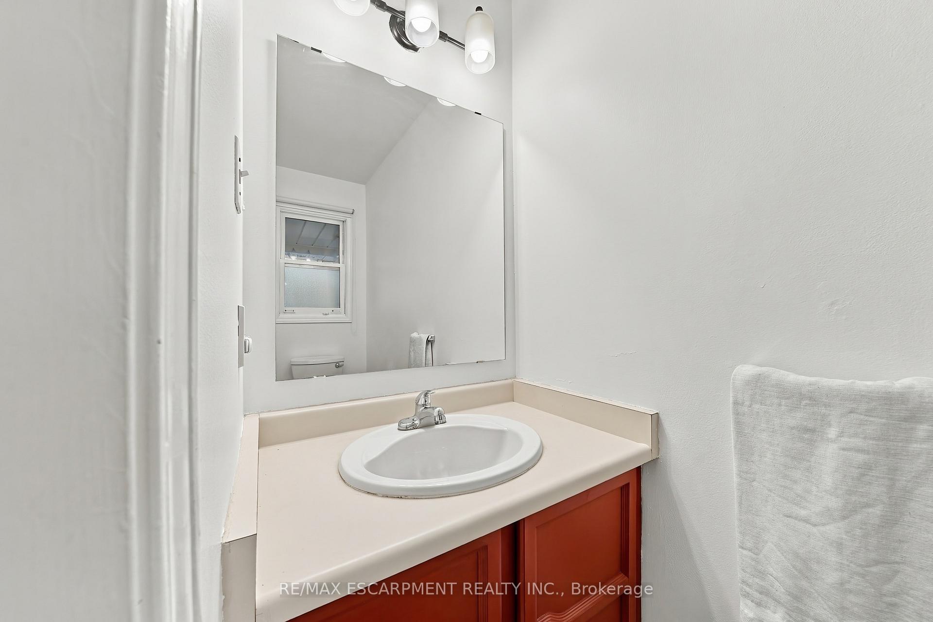Photo 30 of 3453 Hannibal Road, Burlington, Palmer — HOMEH