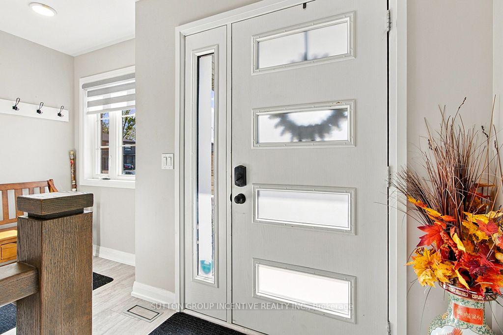 Photo 9 of 103 Jefferey Way, Wellington North, Mount Forest — HOMEH