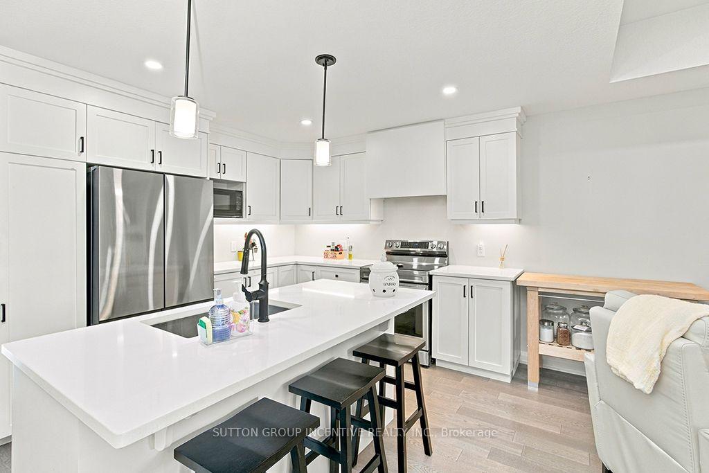 Photo 15 of 103 Jefferey Way, Wellington North, Mount Forest — HOMEH