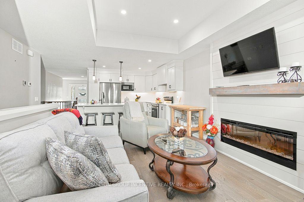 Photo 21 of 103 Jefferey Way, Wellington North, Mount Forest — HOMEH