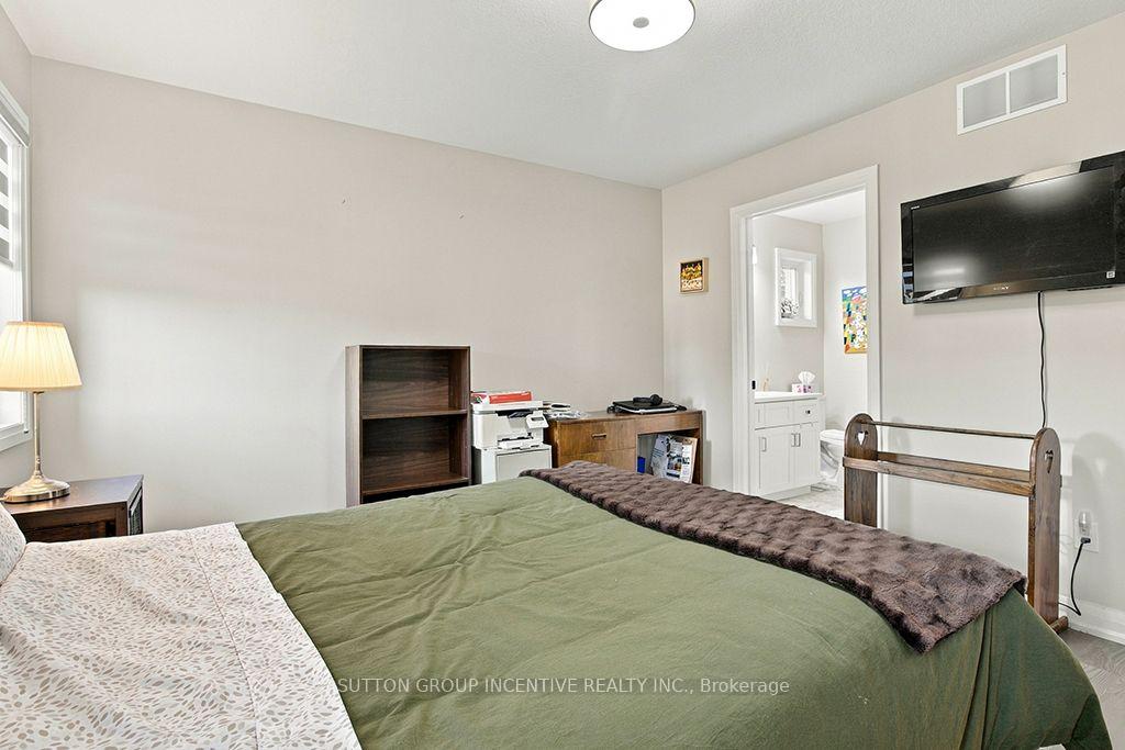 Photo 24 of 103 Jefferey Way, Wellington North, Mount Forest — HOMEH