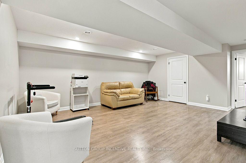 Photo 32 of 103 Jefferey Way, Wellington North, Mount Forest — HOMEH