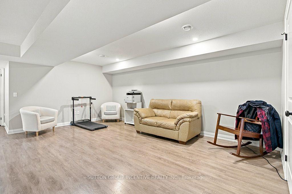 Photo 34 of 103 Jefferey Way, Wellington North, Mount Forest — HOMEH