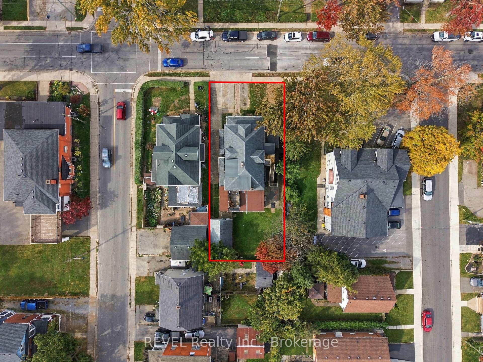 Photo 17 of 132 Hellems Avenue, Welland, Welland Downtown — HOMEH