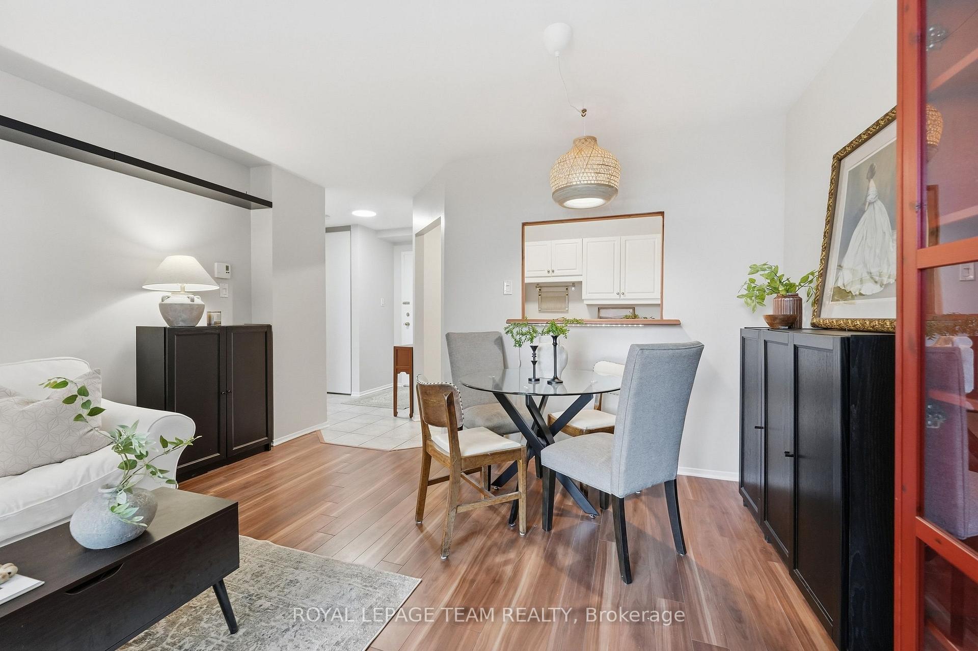Photo 10 of Unit 304, 110 Forward Avenue, Ottawa, Mechanicsville — HOMEH