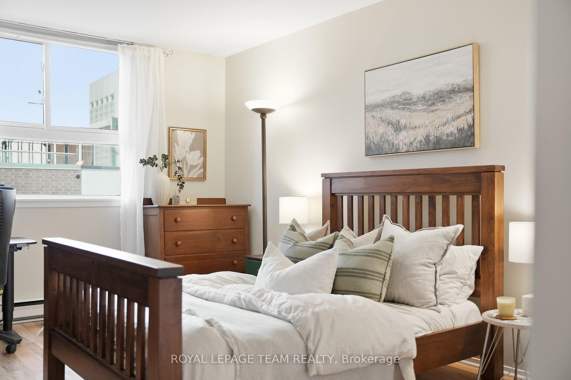 Photo 17 of Unit 304, 110 Forward Avenue, Ottawa, Mechanicsville — HOMEH
