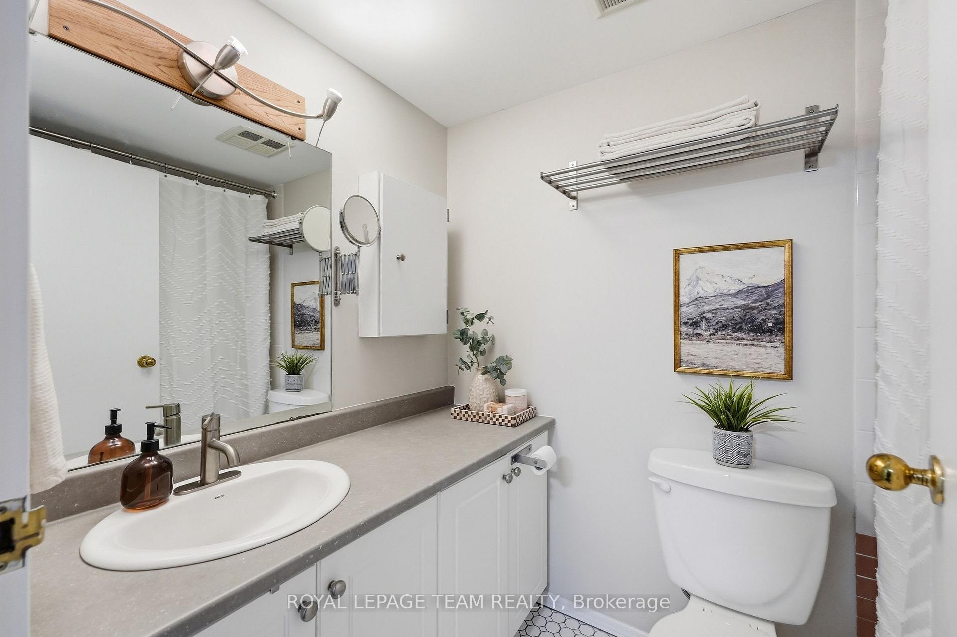 Photo 18 of Unit 304, 110 Forward Avenue, Ottawa, Mechanicsville — HOMEH
