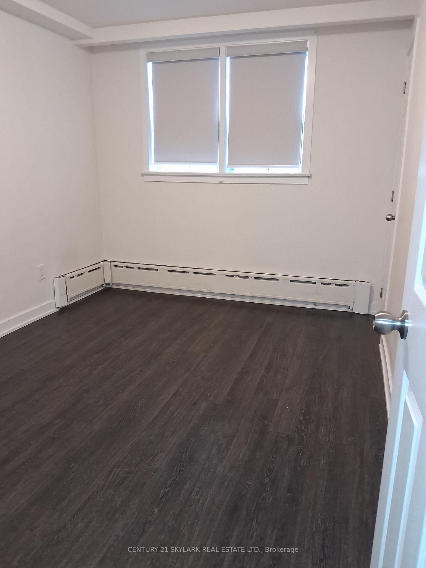 Photo 7 of Unit Lower, 78 Cavell Avenue, Etobicoke, Mimico — HOMEH