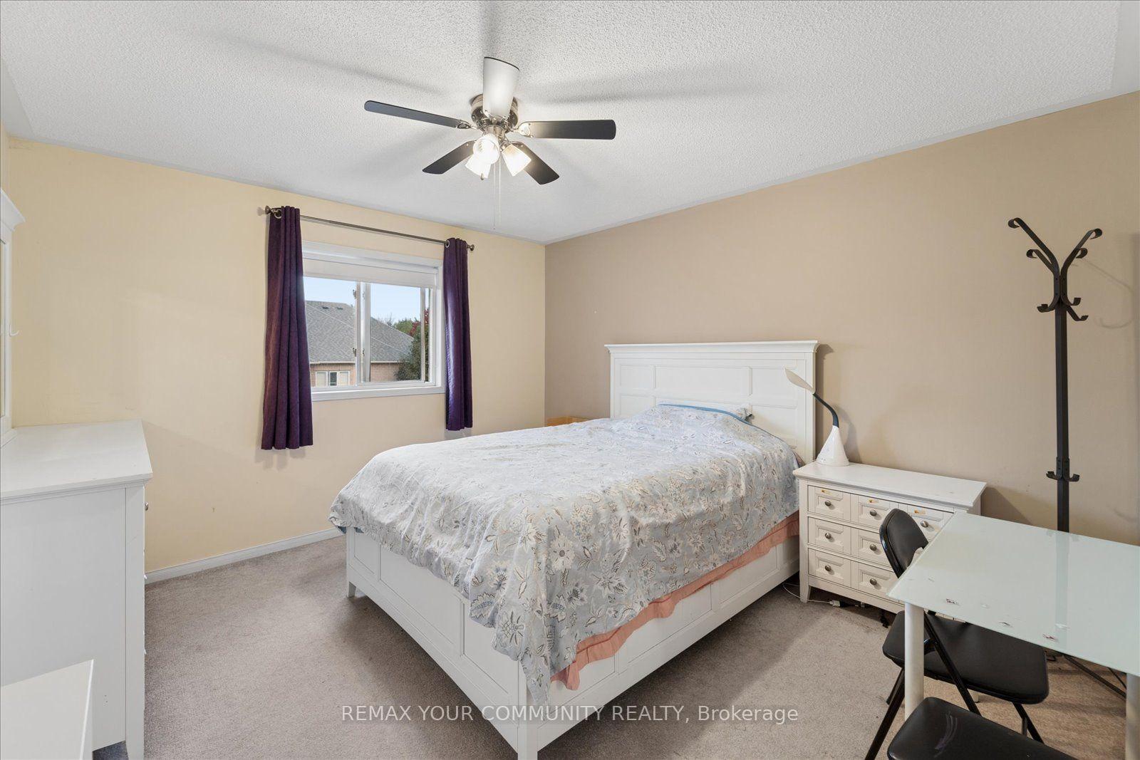 Photo 24 of 44 Antique Drive, Richmond Hill, Oak Ridges Lake Wilcox — HOMEH