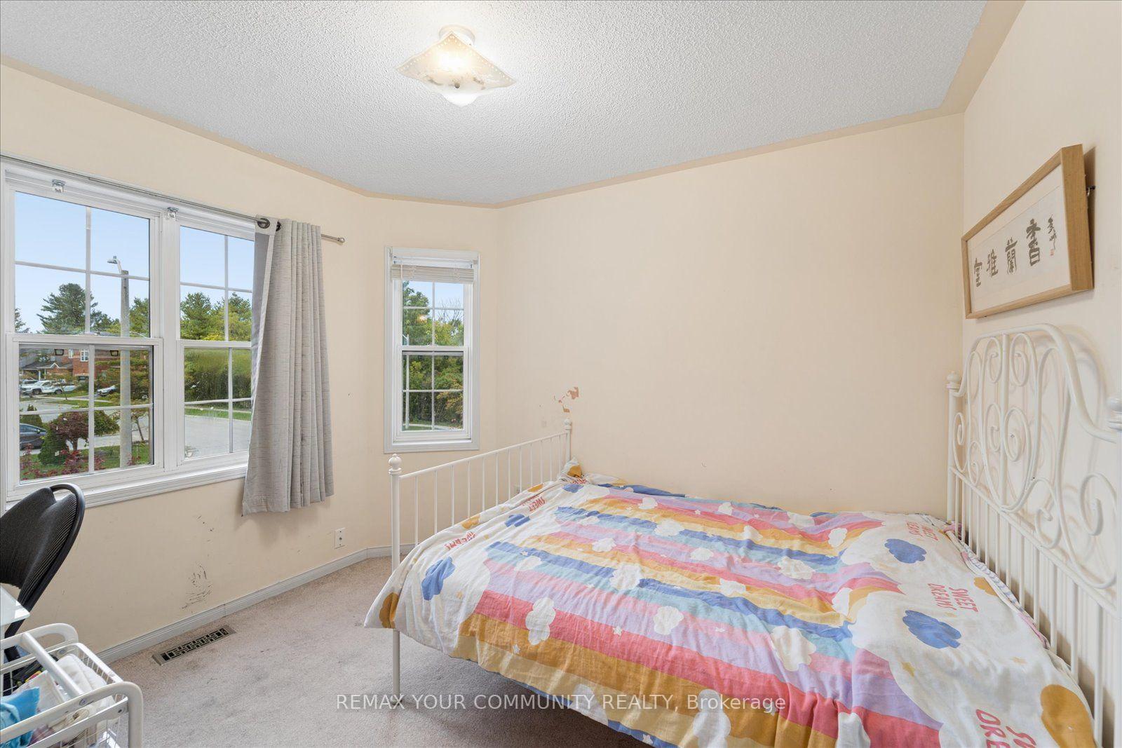 Photo 29 of 44 Antique Drive, Richmond Hill, Oak Ridges Lake Wilcox — HOMEH