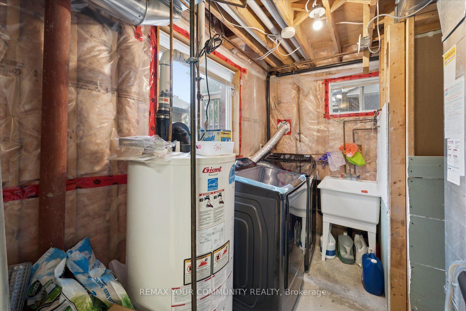 Photo 43 of 44 Antique Drive, Richmond Hill, Oak Ridges Lake Wilcox — HOMEH