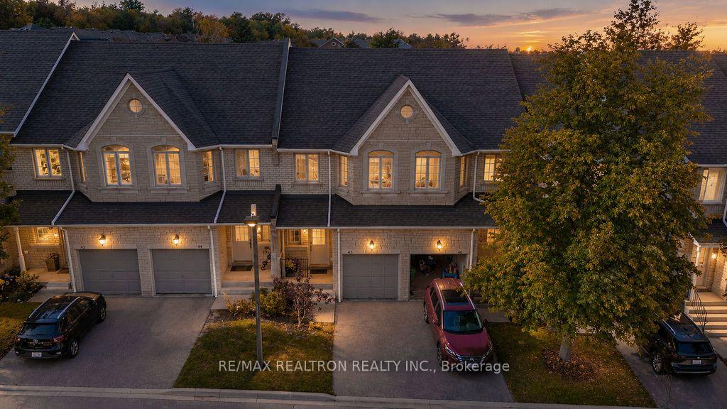 Photo 1 of Unit 45, 5525 Palmerston Crescent, Mississauga, Central Erin Mills — HOMEH