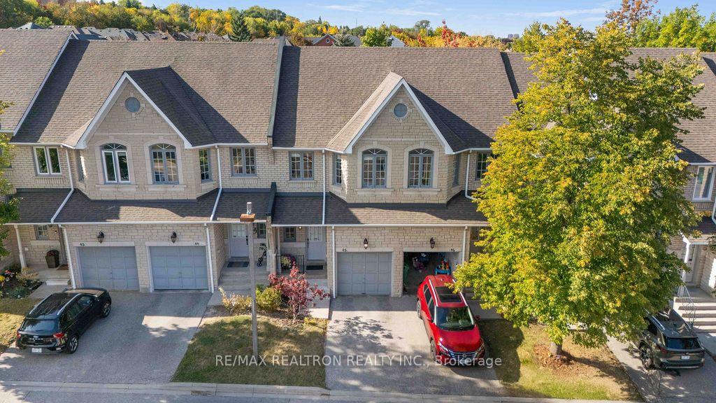Photo 2 of Unit 45, 5525 Palmerston Crescent, Mississauga, Central Erin Mills — HOMEH