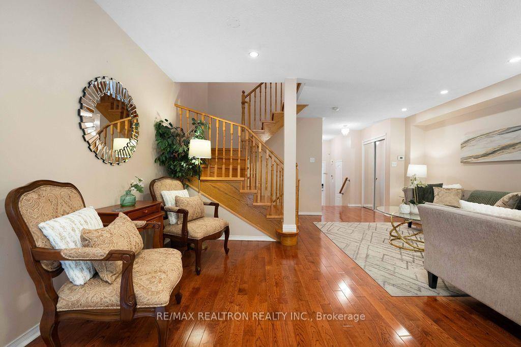 Photo 13 of Unit 45, 5525 Palmerston Crescent, Mississauga, Central Erin Mills — HOMEH