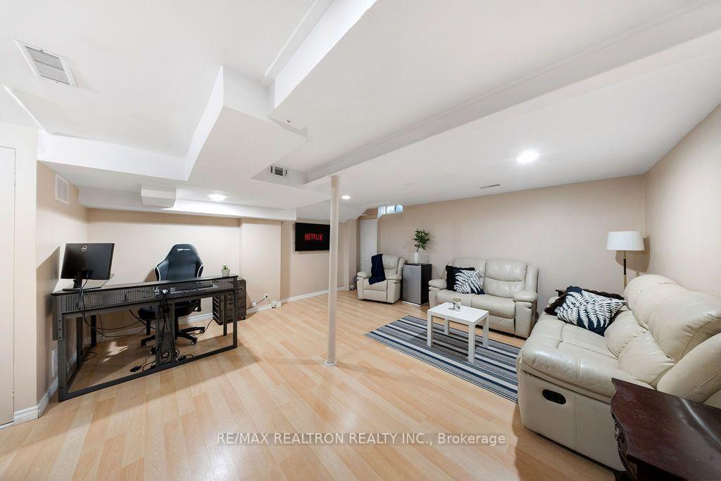 Photo 40 of Unit 45, 5525 Palmerston Crescent, Mississauga, Central Erin Mills — HOMEH